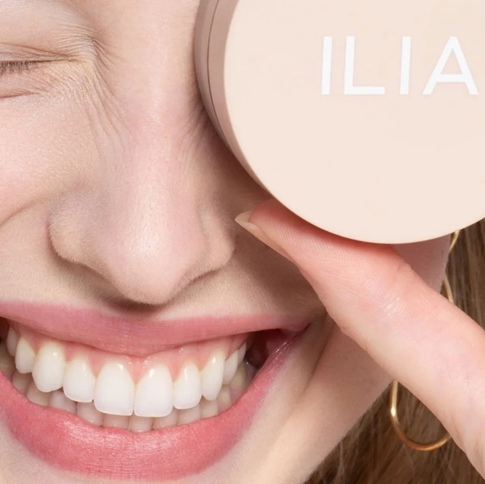 ILIA Soft Focus Finishing Powder Fade Into You Translucent Brand New In Box